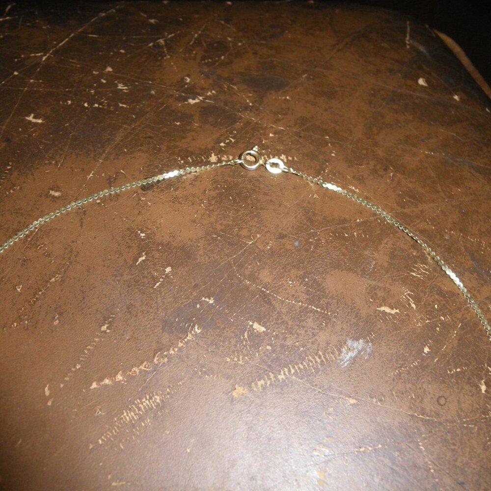 Vintage Women's 14K Gold Choker Style Necklace w/ Classic Heart Pendant - Picture 3 of 3
